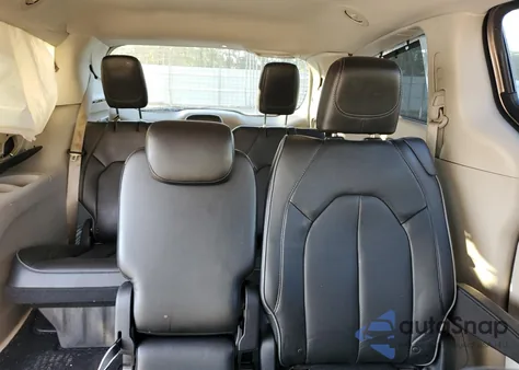 2017 Chrysler Pacifica Limited из США, поврежденный, VIN 2C4RC1GG2HR854657